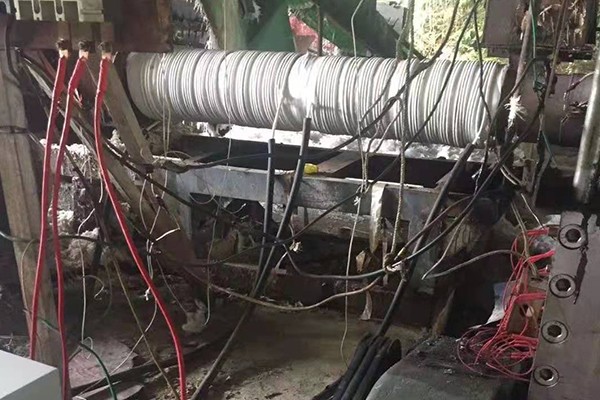 電磁加熱器是如何節(jié)能的，又有什么特點？